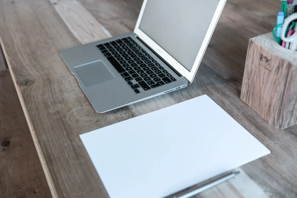 “Automatic Abandonment of Employment“ Award Clauses – to be Abandoned?