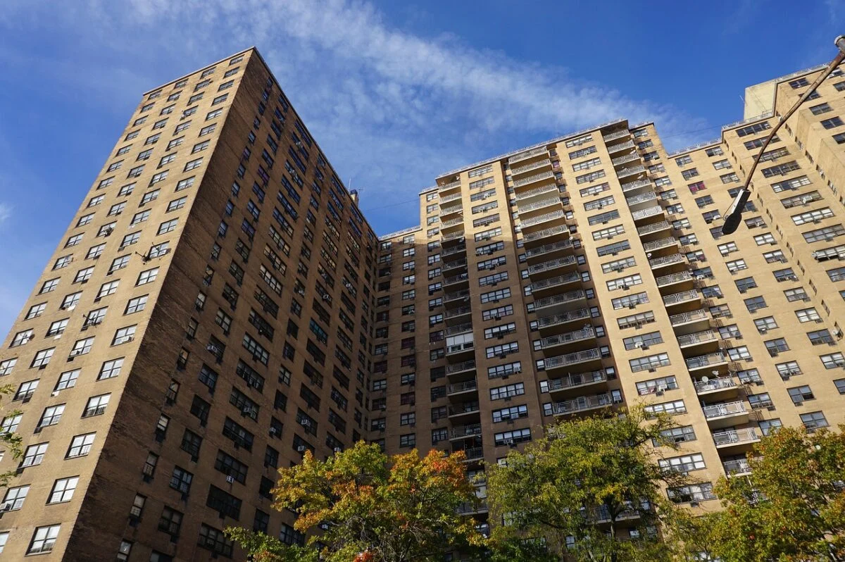 When a residential building falls down – who is responsible?