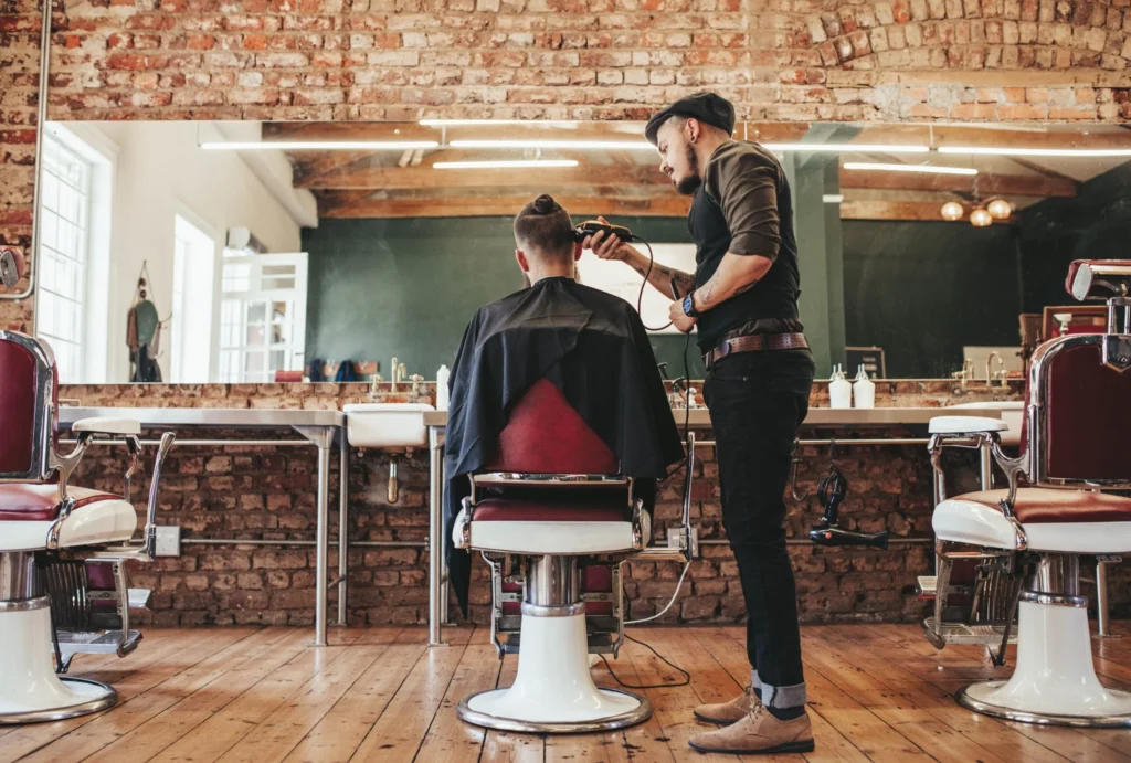 Can a hairdresser’s chair be a lease? The broad scope of Retail Shop Leases